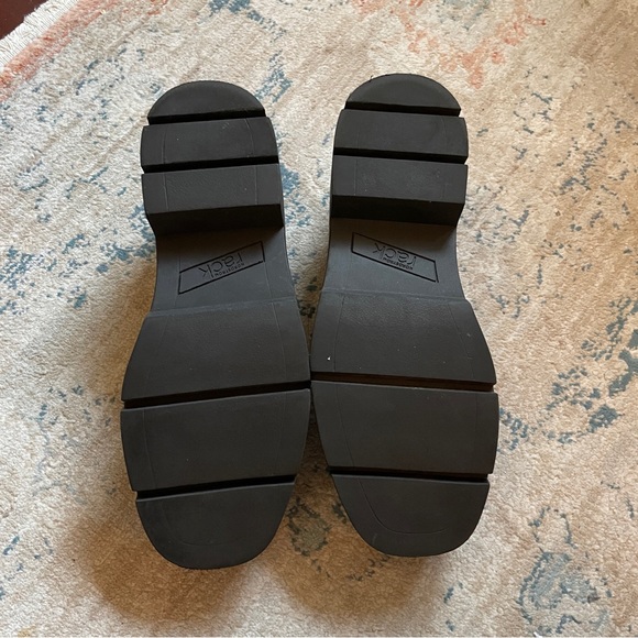 Nordstrom Rack Black Loafers - Picture 3 of 5